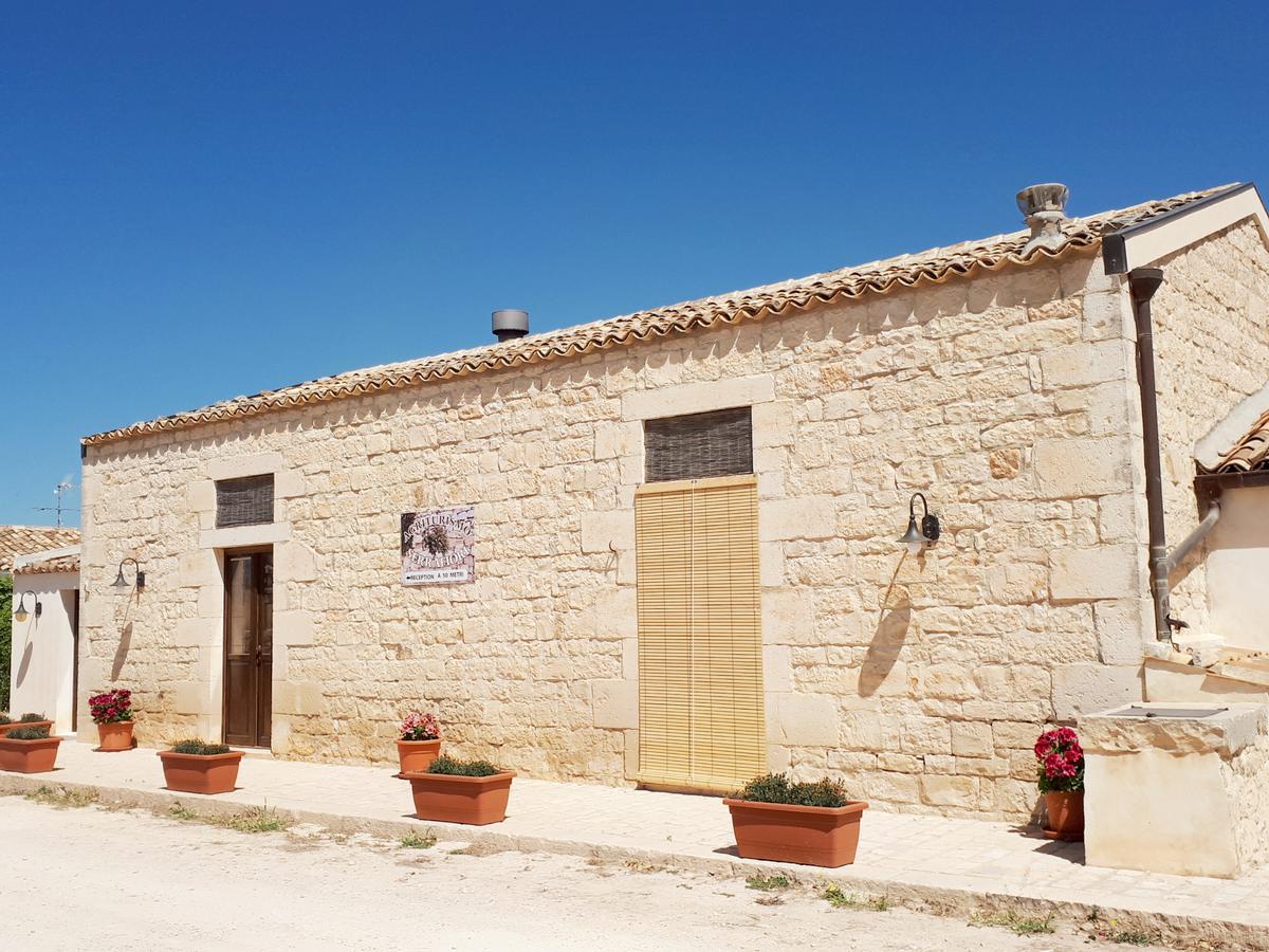 Agriturismo Serrafiori Casa Serrafiori Екстериор снимка