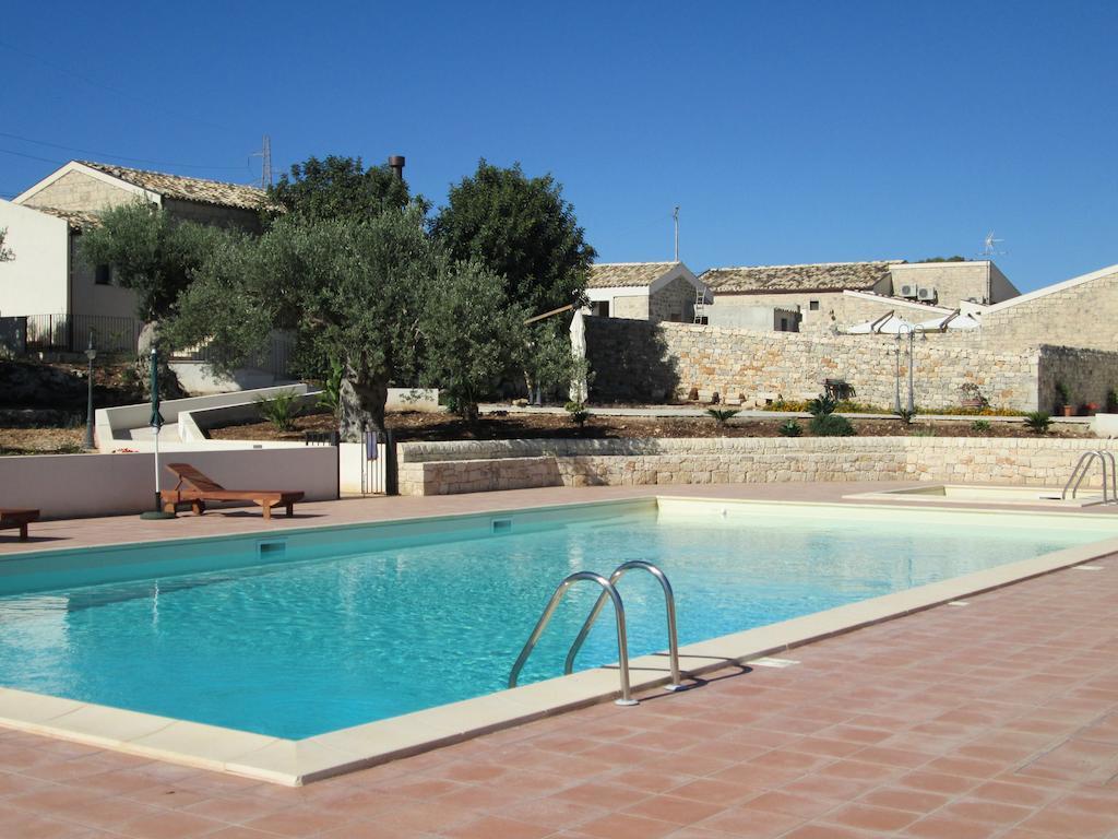 Agriturismo Serrafiori Casa Serrafiori Екстериор снимка